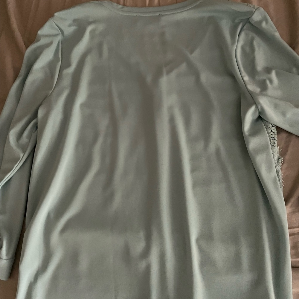 Blouse - Picture 6 of 6